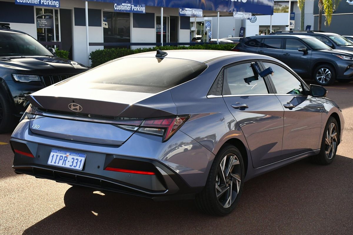 2024 Hyundai i30 Premium CN7.V2
