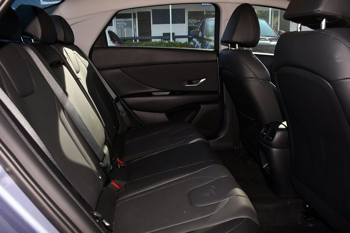 2024 Hyundai i30 Premium CN7.V2