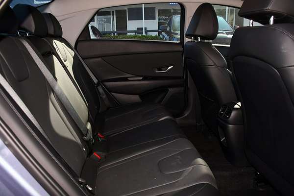 2024 Hyundai i30 Premium CN7.V2