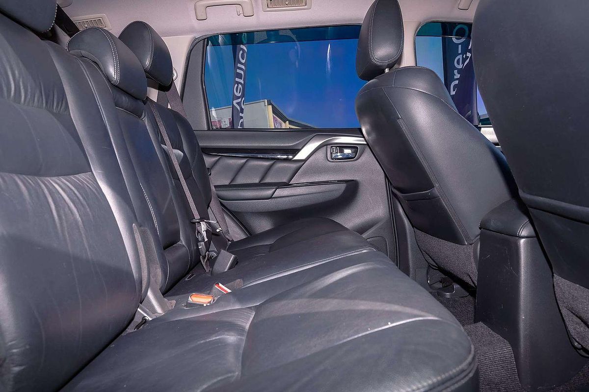 2017 Mitsubishi Pajero Sport GLS QE