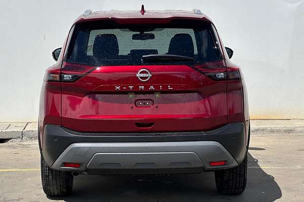 2024 Nissan X-TRAIL ST-L T33