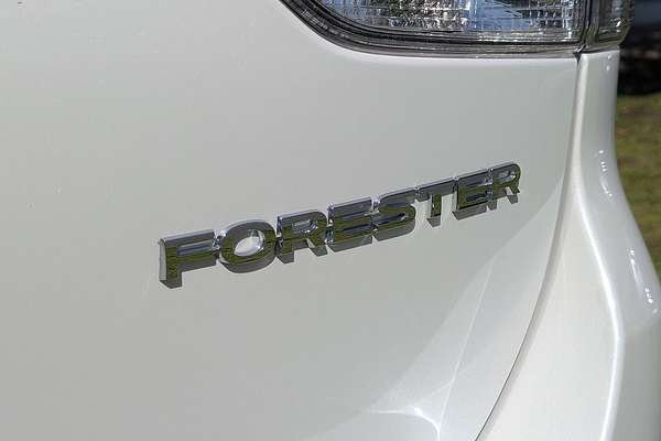 2024 Subaru Forester 2.5i-S S5