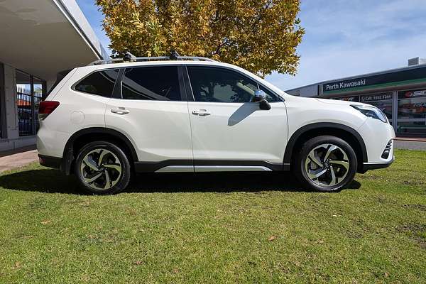 2024 Subaru Forester 2.5i-S S5