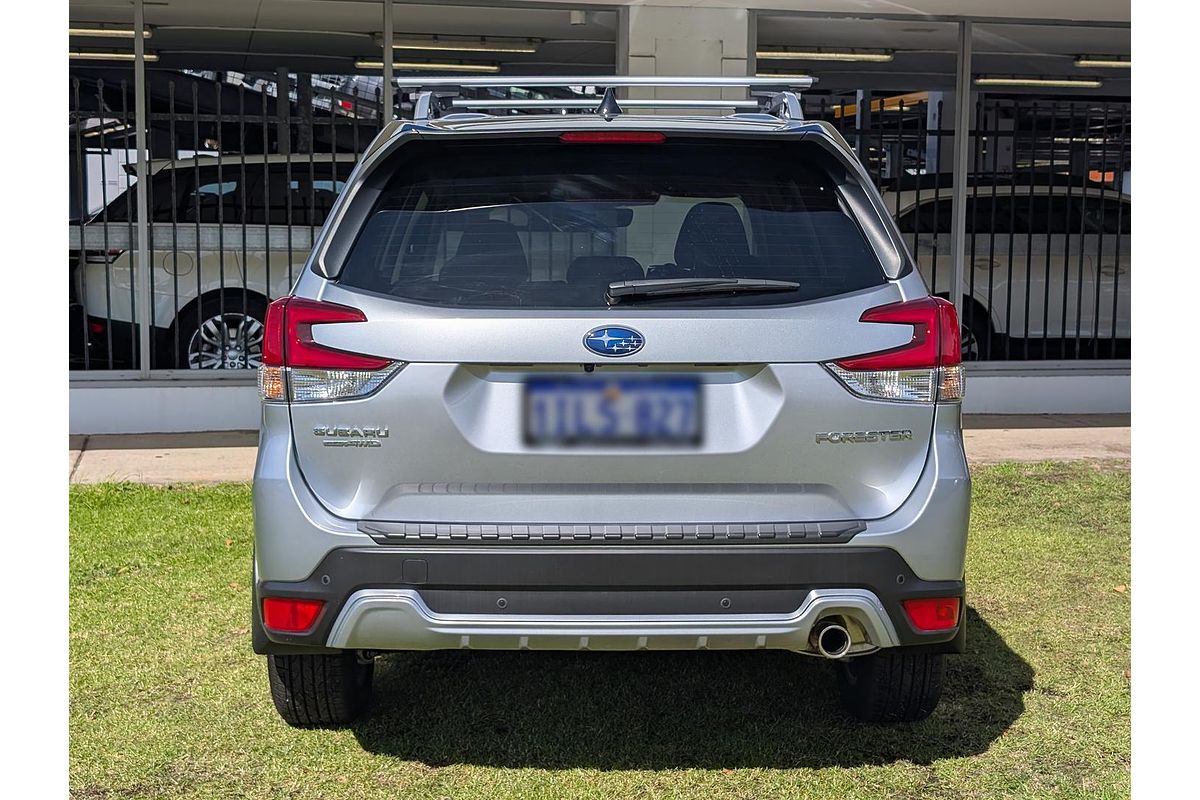 2024 Subaru Forester 2.5i-S S5