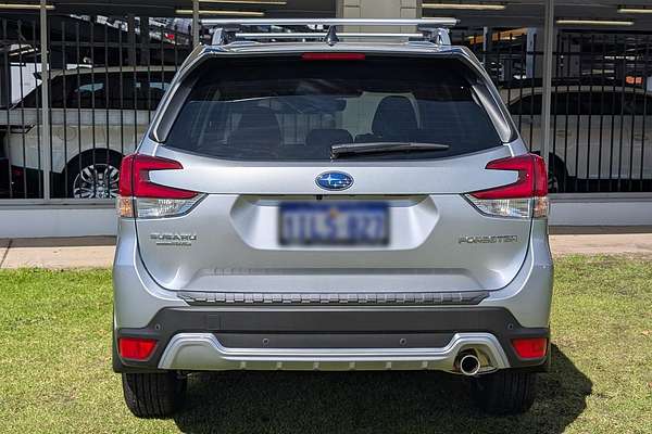 2024 Subaru Forester 2.5i-S S5