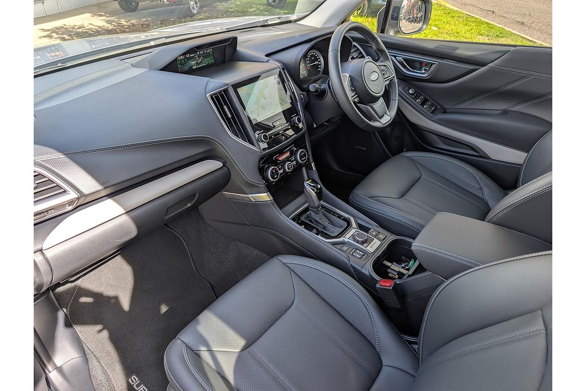 2024 Subaru Forester 2.5i-S S5