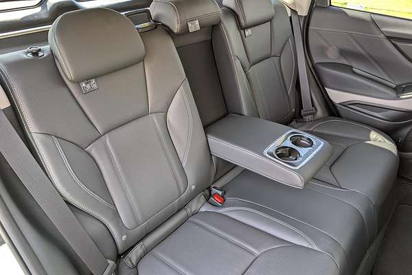 2024 Subaru Forester 2.5i-S S5