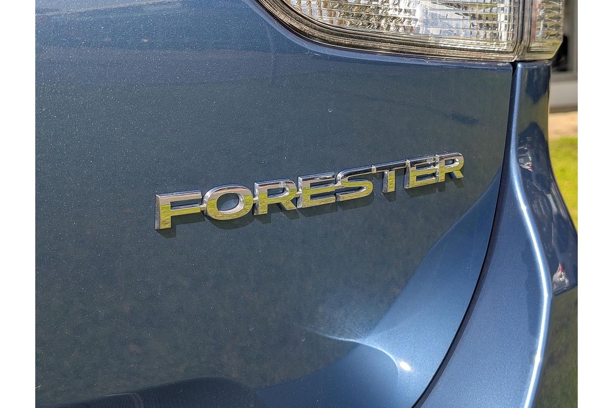 2024 Subaru Forester 2.5i-S S5