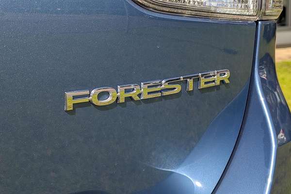 2024 Subaru Forester 2.5i-S S5