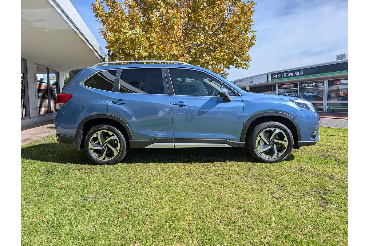 2024 Subaru Forester 2.5i-S S5