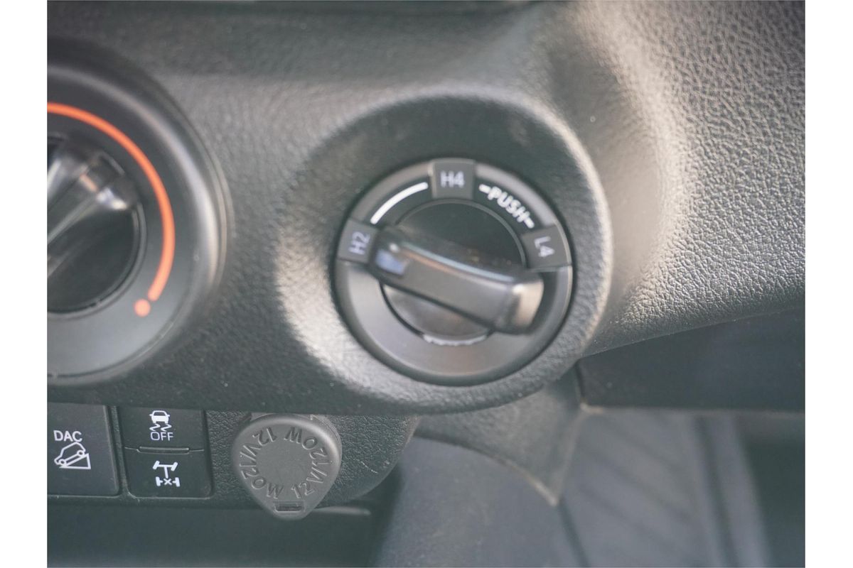 2021 Toyota Hilux SR GUN126R 4X4
