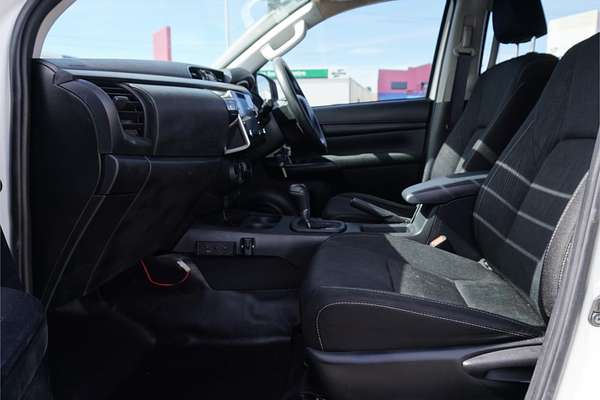 2021 Toyota Hilux SR GUN126R 4X4