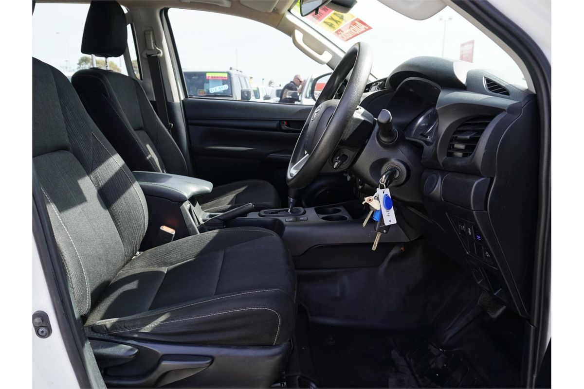 2021 Toyota Hilux SR GUN126R 4X4