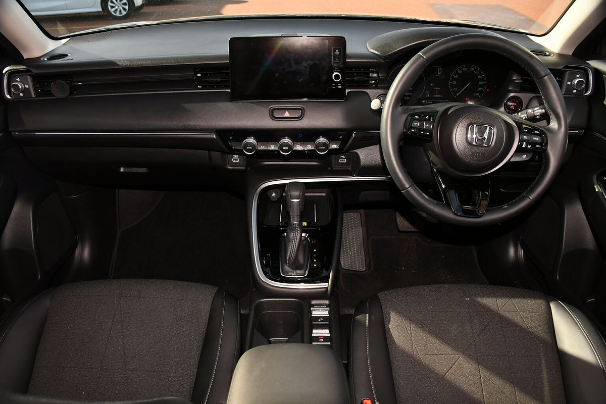 2024 Honda HR-V e:HEV L