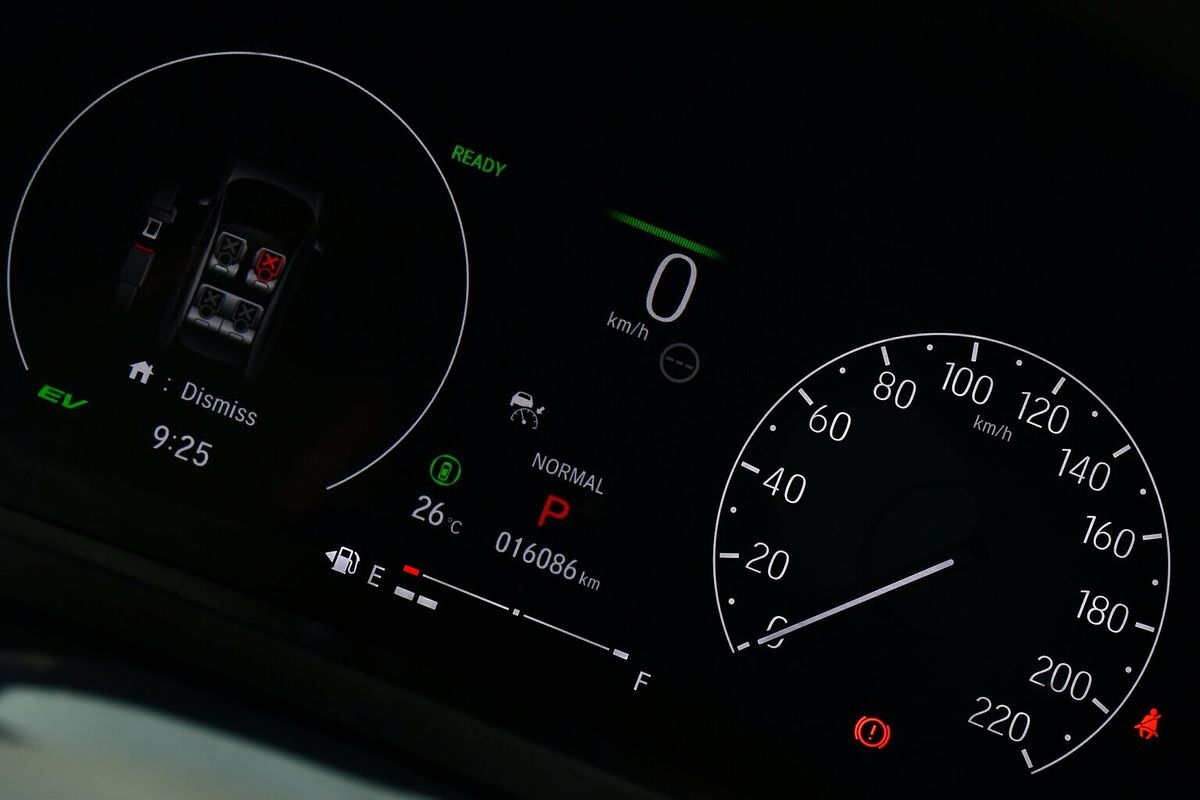 2024 Honda HR-V e:HEV L
