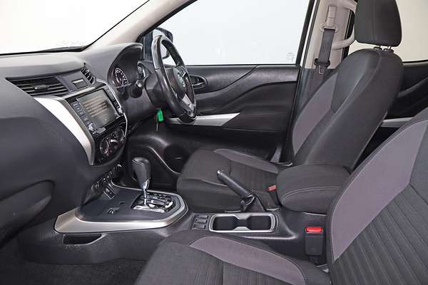 2021 Nissan Navara ST D23 4X4
