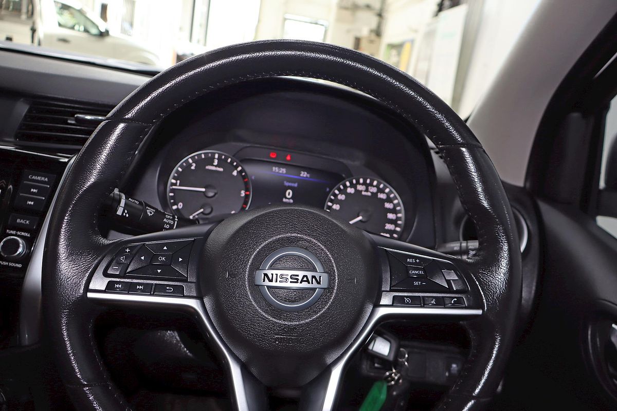 2021 Nissan Navara ST D23 4X4