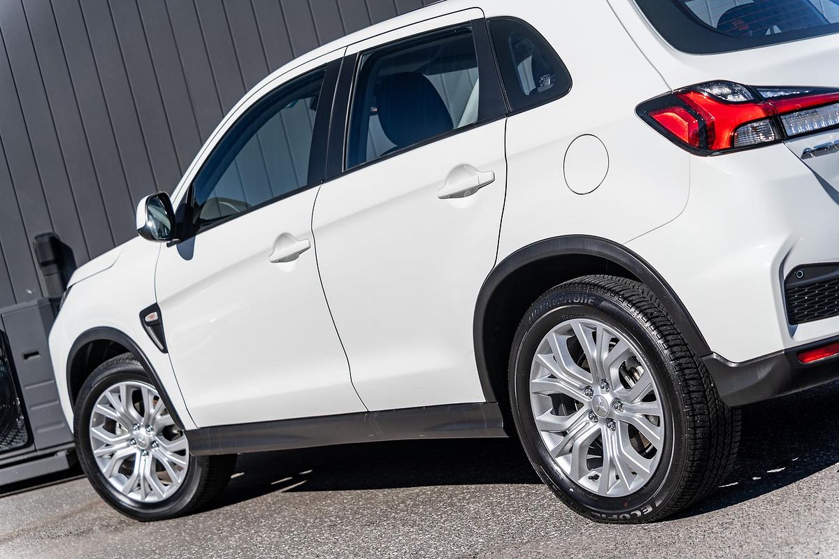 2023 Mitsubishi ASX ES XD