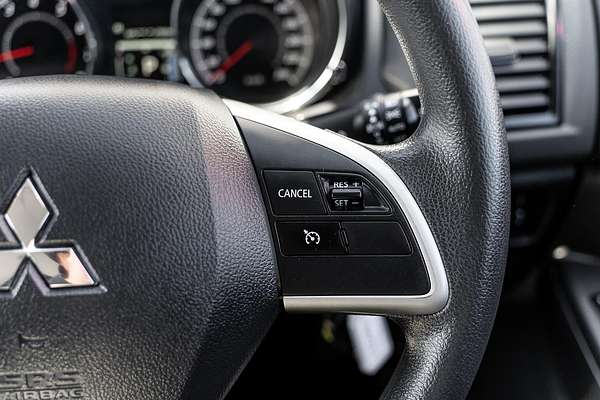 2023 Mitsubishi ASX ES XD