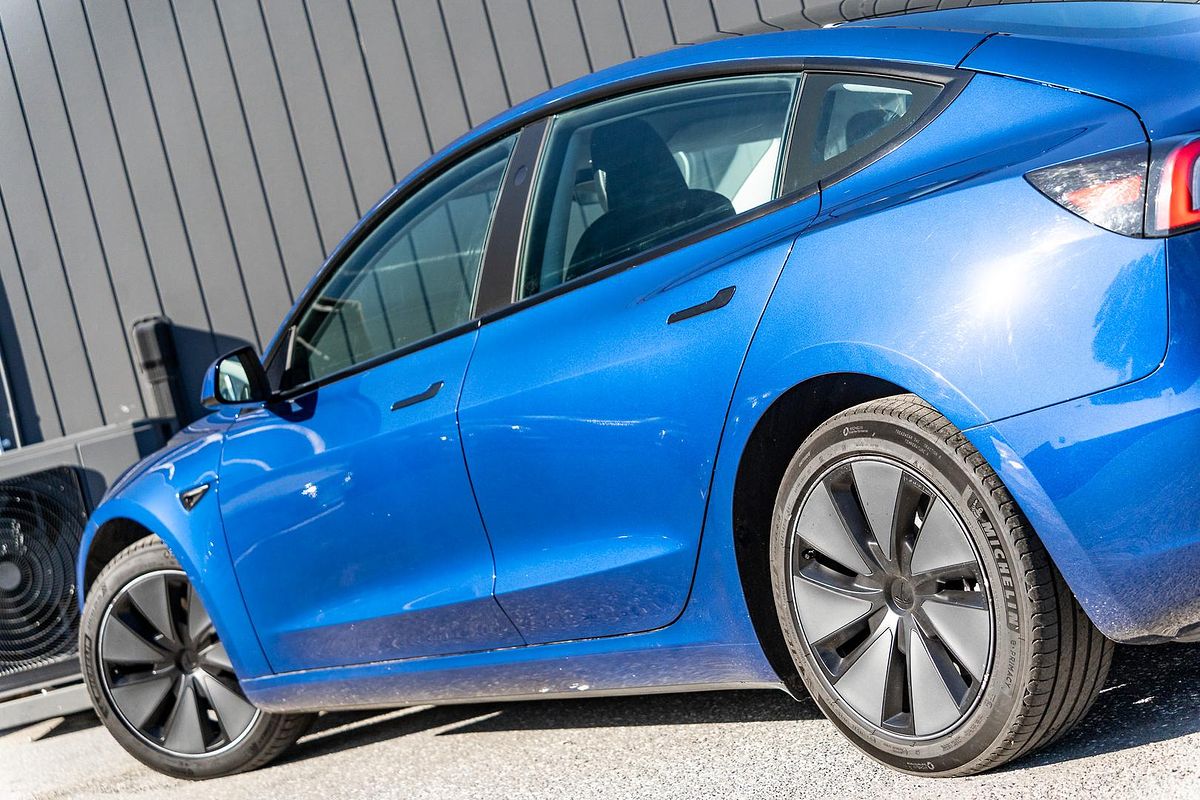 2023 Tesla Model 3 Rear-Wheel Drive