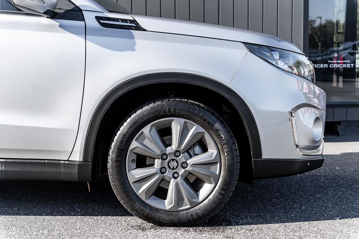 2024 Suzuki Vitara Turbo Shadow LY Series II