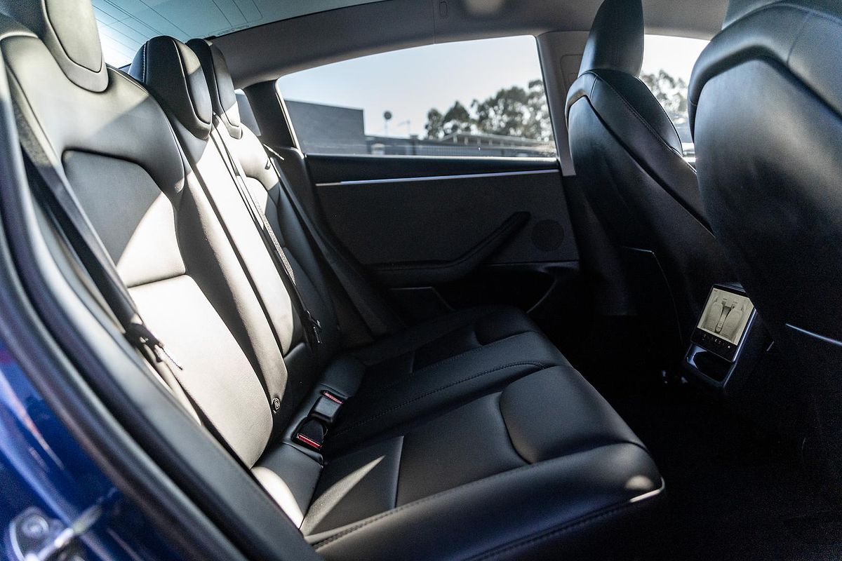 2023 Tesla Model 3 Rear-Wheel Drive