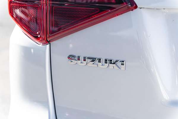 2024 Suzuki Vitara Turbo Shadow LY Series II