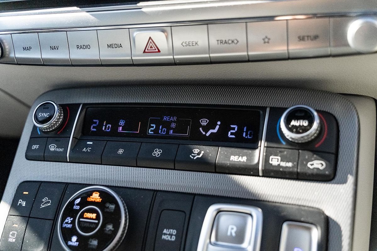 2021 Hyundai Palisade Highlander LX2.V1