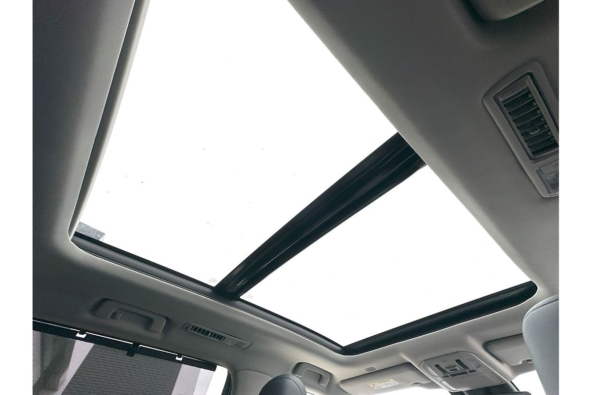 2024 Toyota Kluger Grande AXUH78R