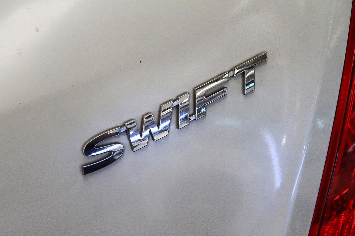 2012 Suzuki Swift GL FZ