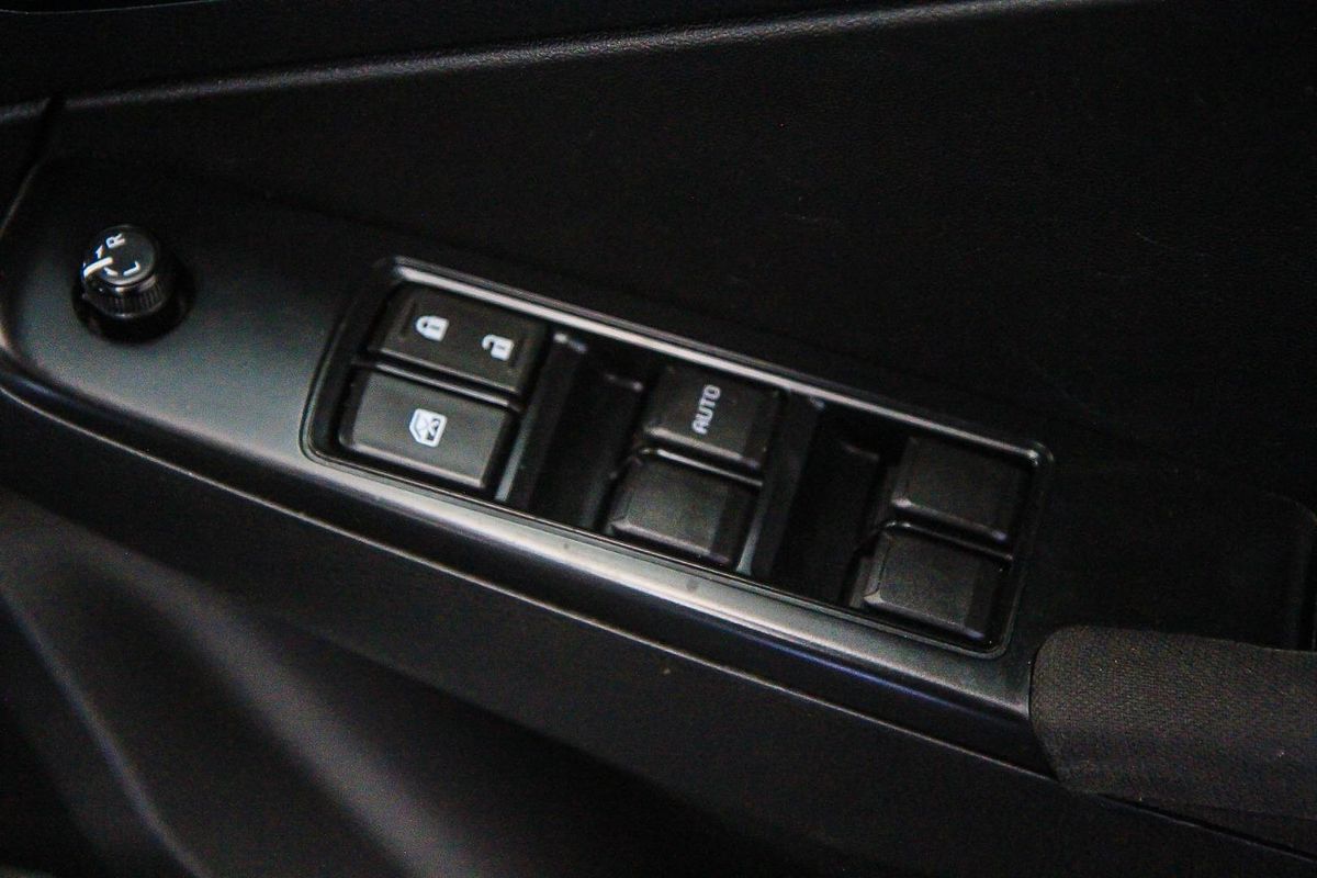 2022 Isuzu D-MAX SX 4X4