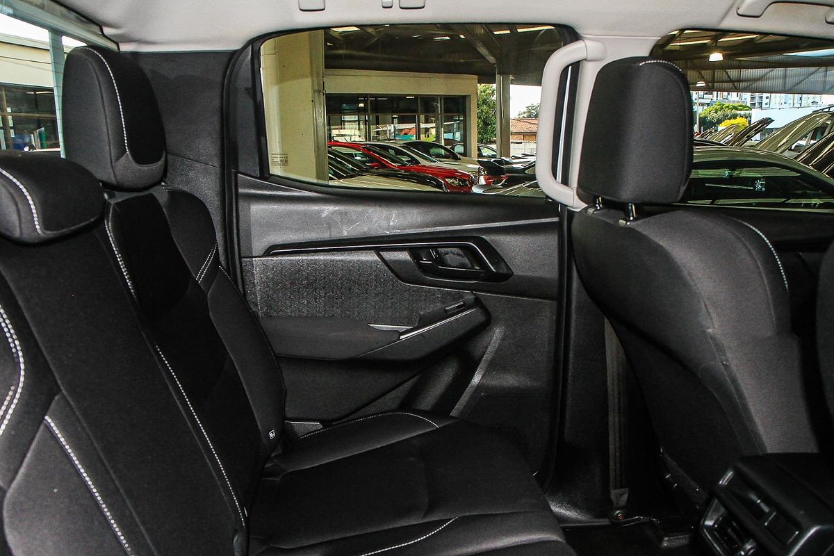 2020 Isuzu D-MAX SX High Ride Rear Wheel Drive
