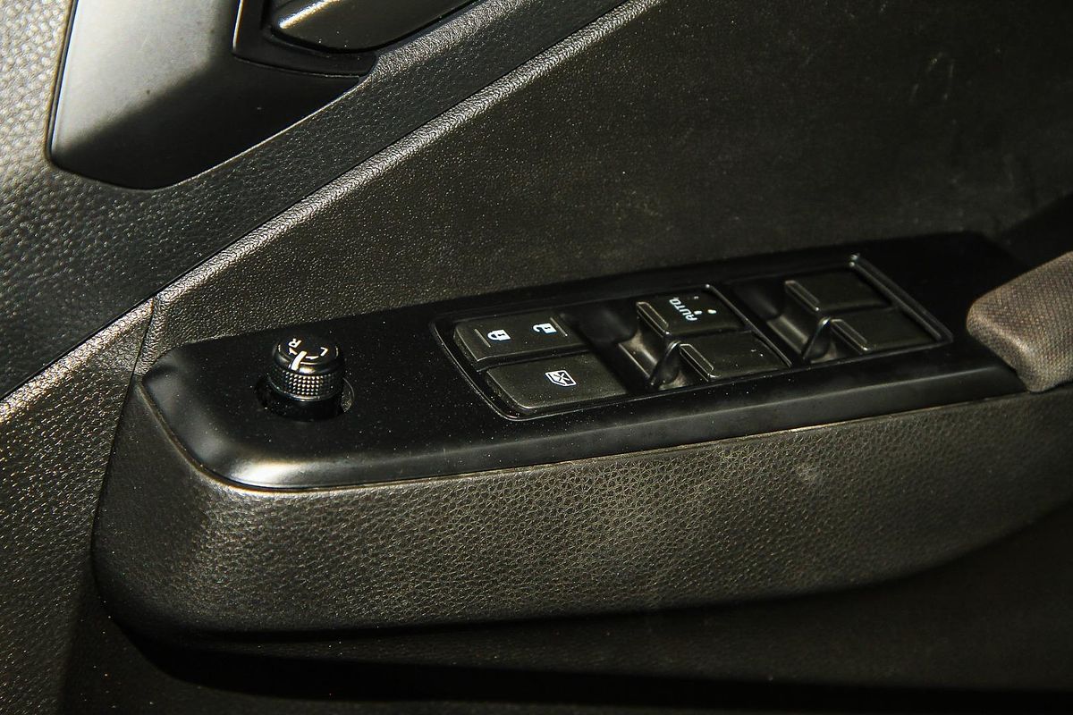2020 Isuzu D-MAX SX High Ride Rear Wheel Drive
