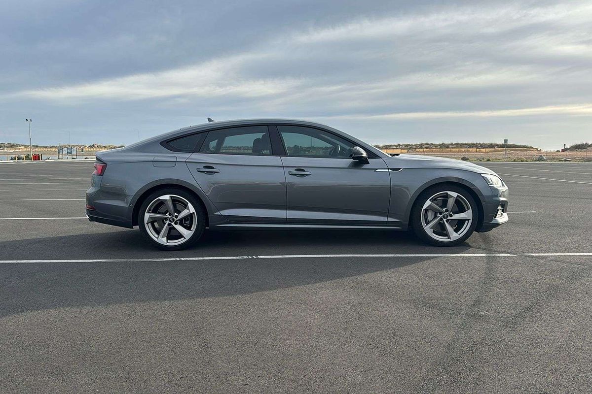 2018 Audi A5 sport F5