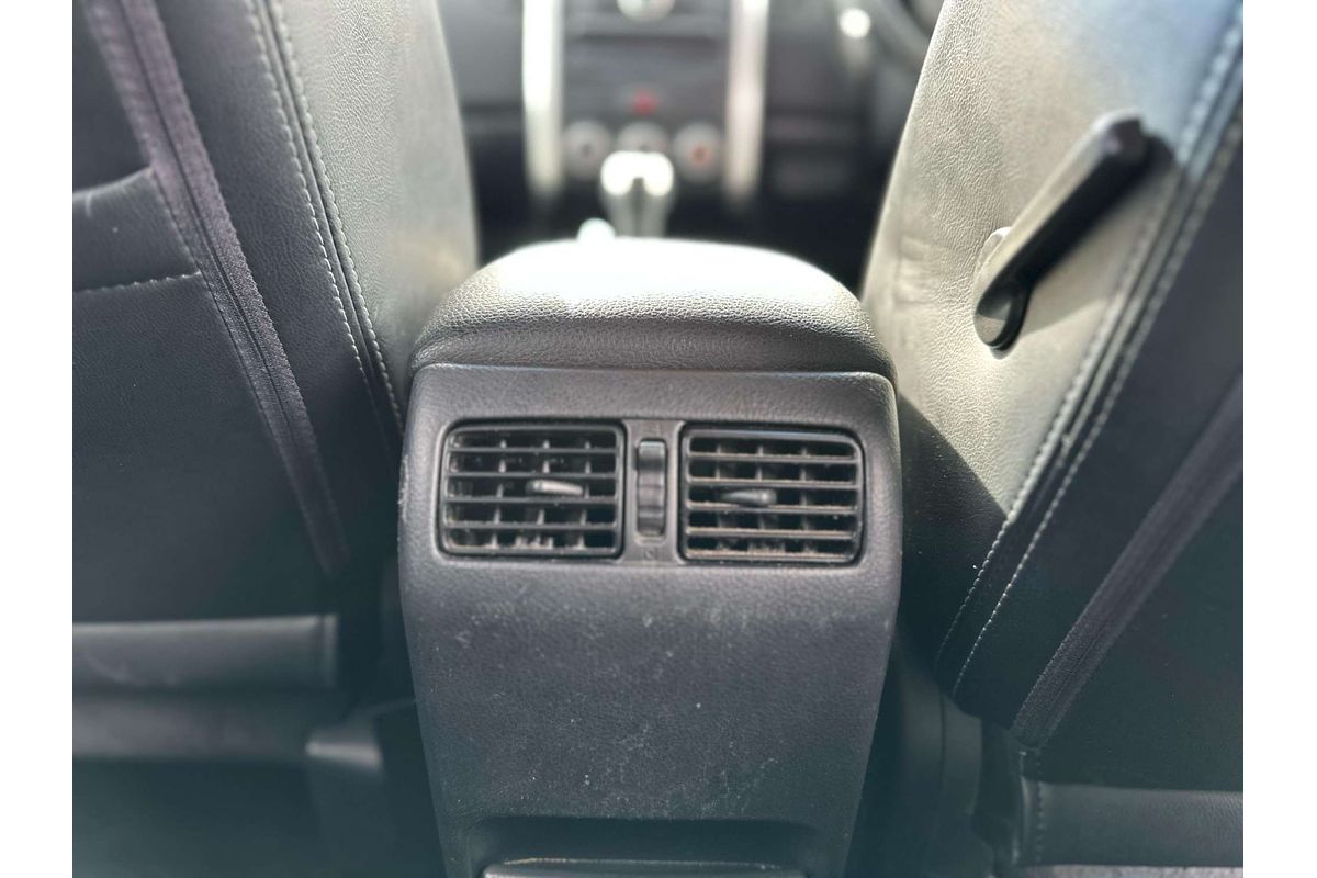 2010 Nissan X-TRAIL ST-L T31