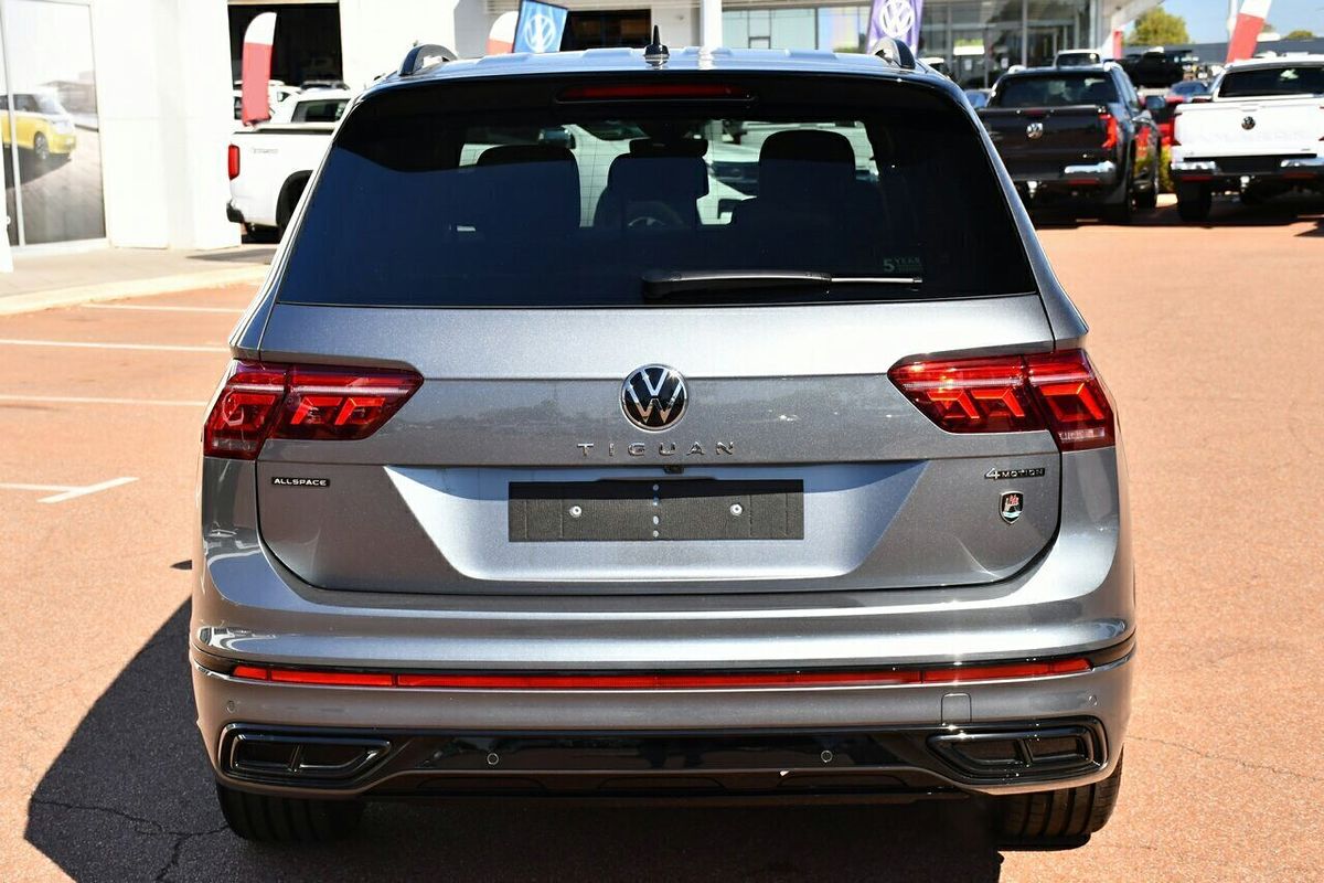 2024 Volkswagen Tiguan Wolfsburg Edition Allspace 5N