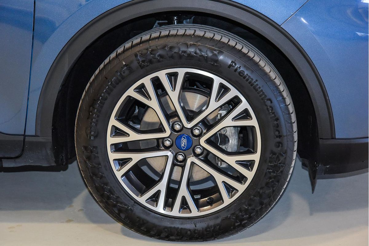 2020 Ford Escape ZH