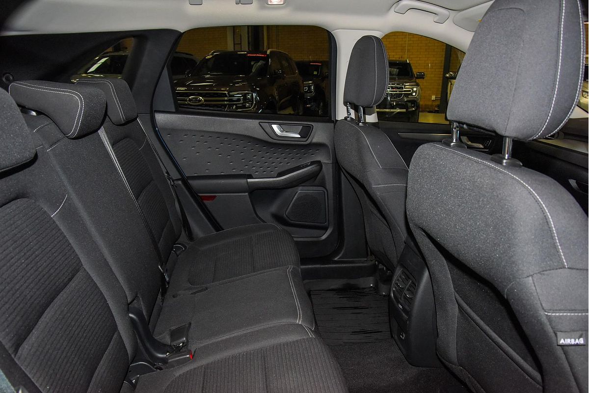 2020 Ford Escape ZH