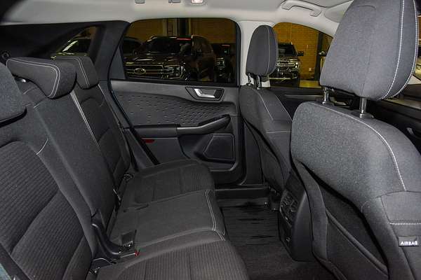 2020 Ford Escape ZH