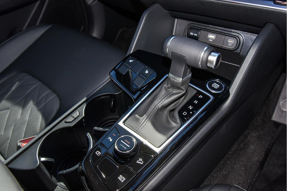 2025 Kia Sportage SX+ NQ5