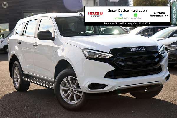 2022 Isuzu MU-X LS-M