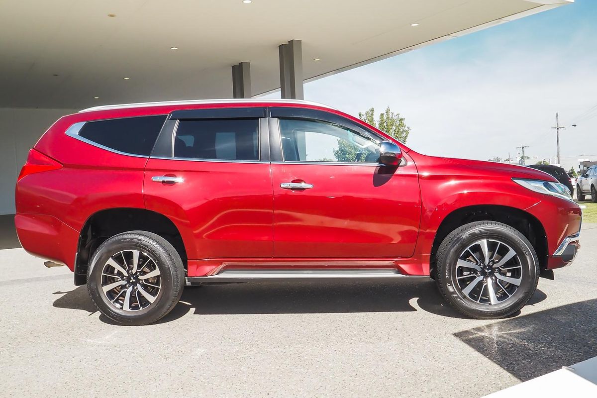 2017 Mitsubishi Pajero Sport GLX QE