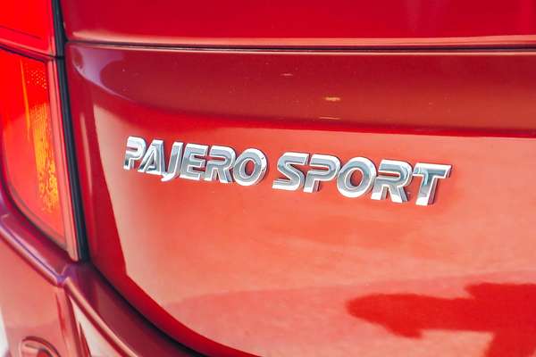 2017 Mitsubishi Pajero Sport GLX QE