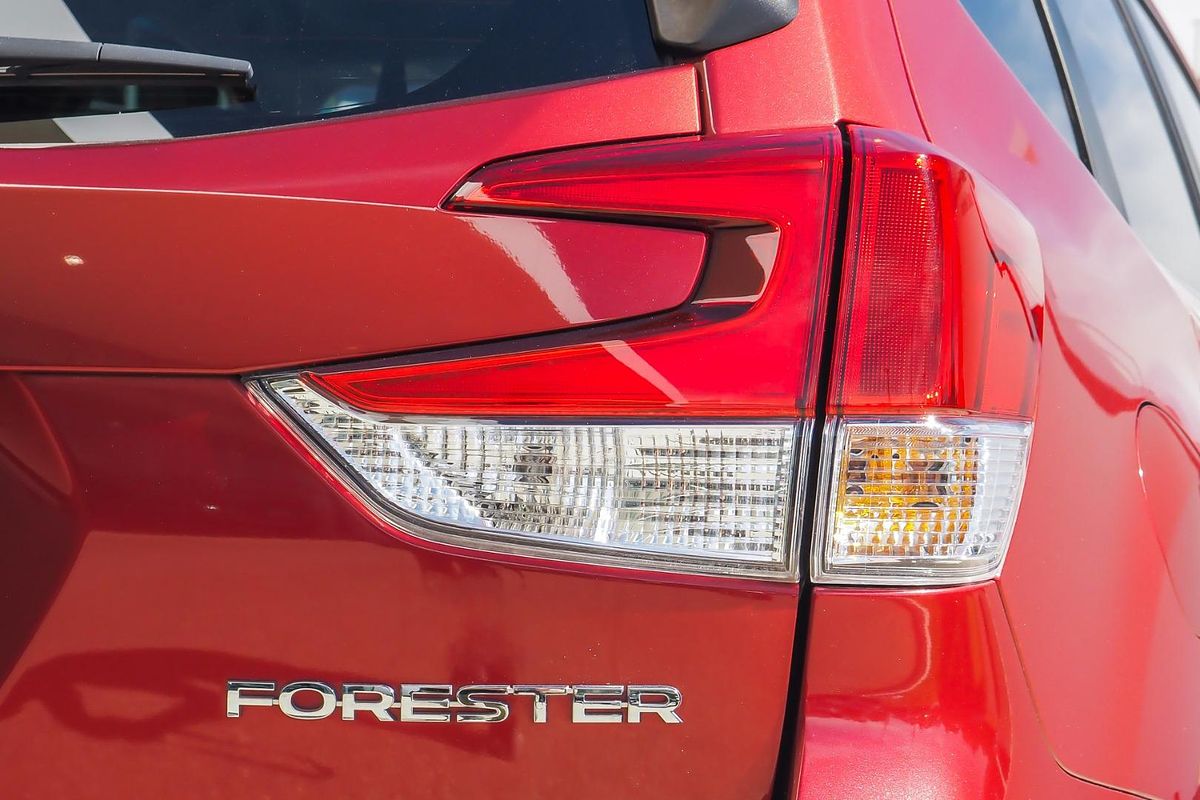 2020 Subaru Forester 2.5i-S S5