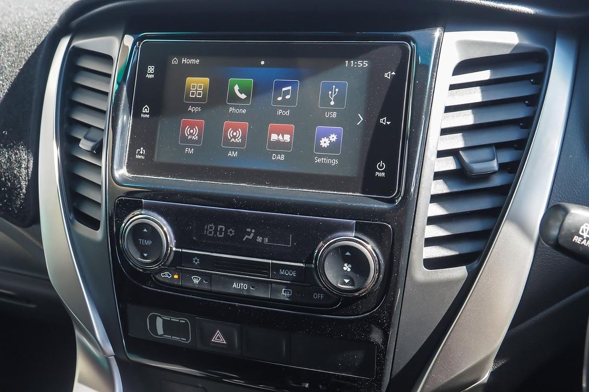 2017 Mitsubishi Pajero Sport GLX QE