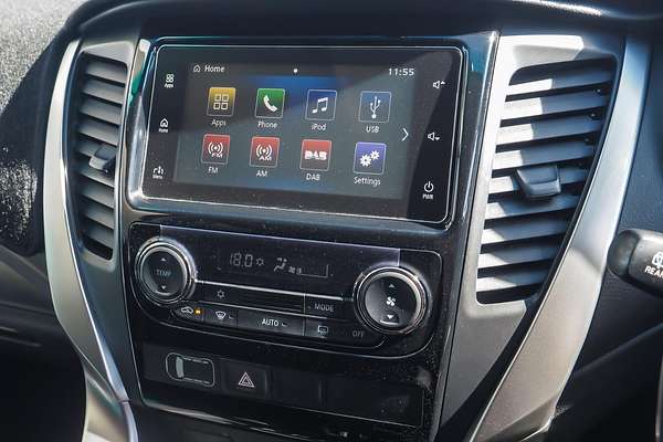 2017 Mitsubishi Pajero Sport GLX QE