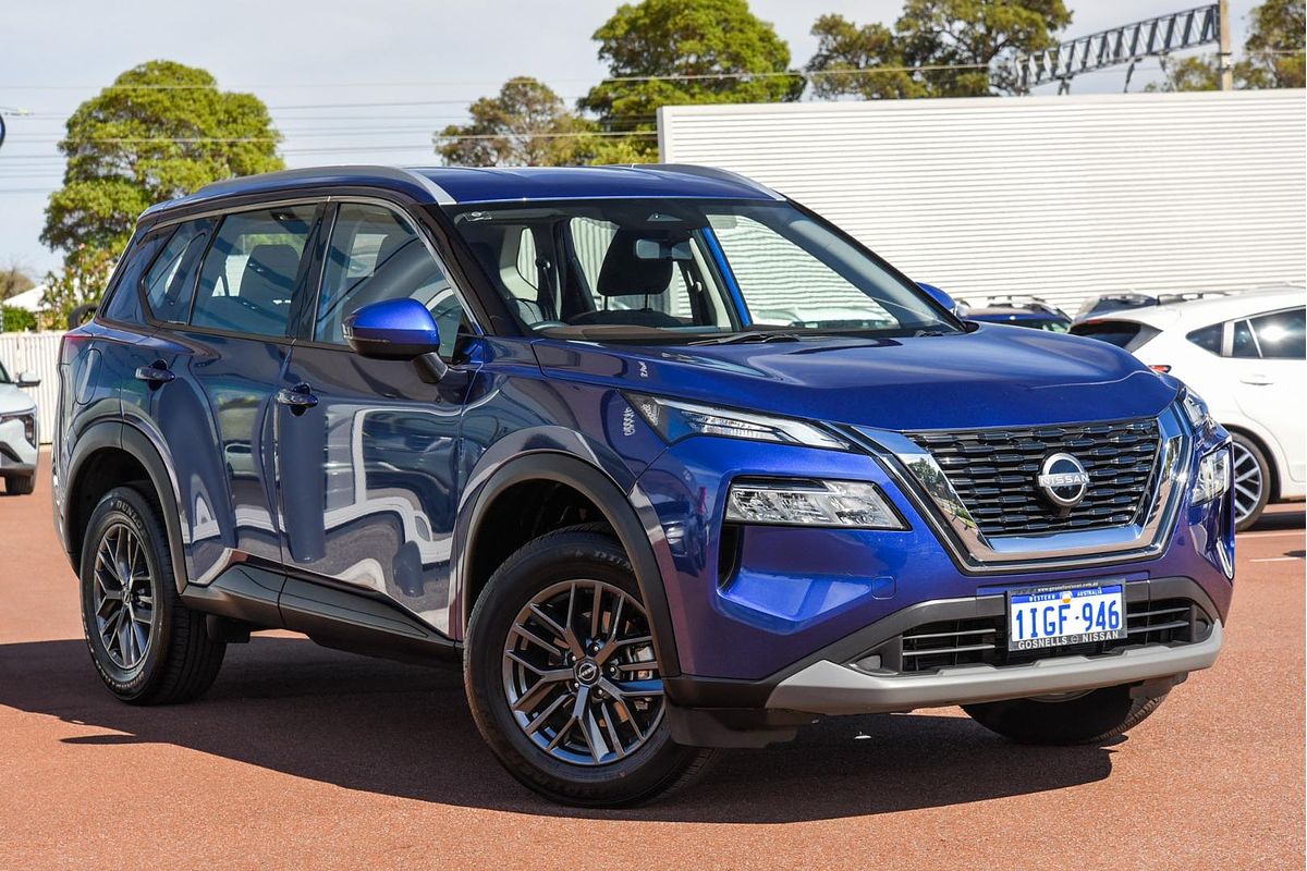 2024 Nissan X-TRAIL ST T33
