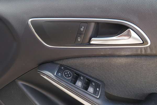 2013 Mercedes-Benz A-Class A180 W176