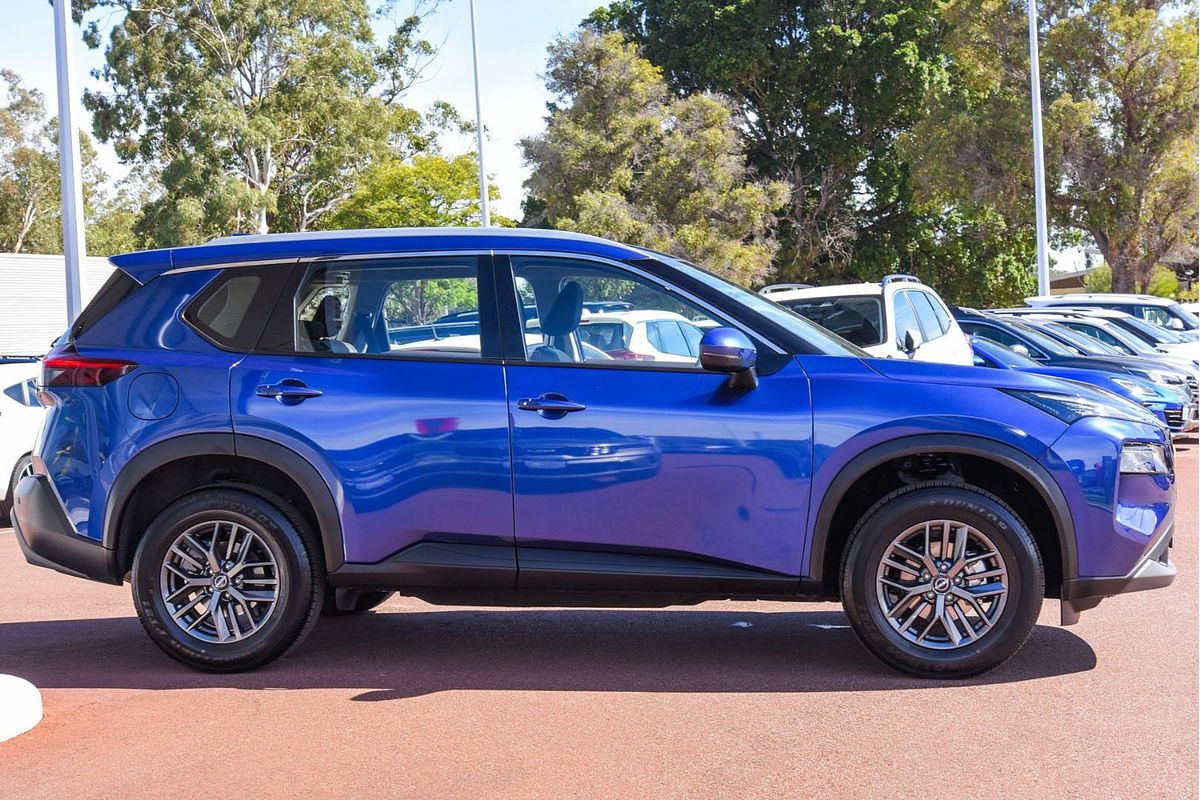 2024 Nissan X-TRAIL ST T33