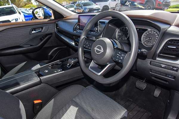 2024 Nissan X-TRAIL ST T33